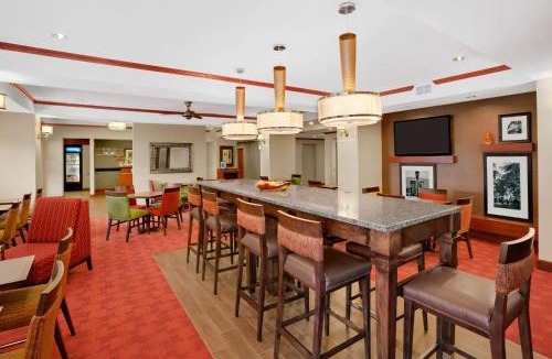 Athens Hotel | Hampton Inn Athens