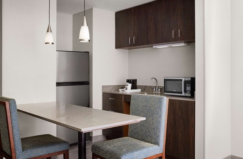 Pike Hotel | Hampton Inn Indianapolis Northwest - Park 100