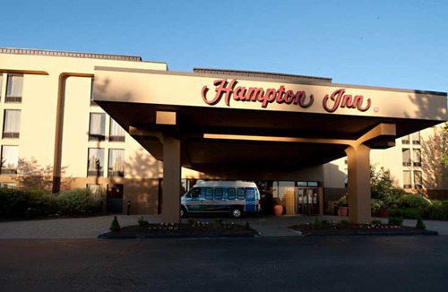 South Portland Hotel | Hampton Inn Portland-Airport