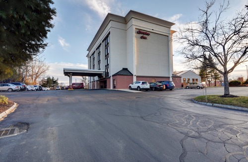 Portsmouth Hotel | Hampton Inn Portsmouth Central