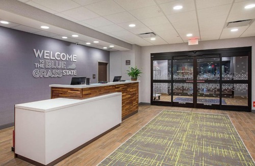 Simpsonville Hotel | Hampton Inn Simpsonville
