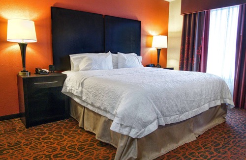 Elk City Hotel | Hampton Inn & Suites Elk City