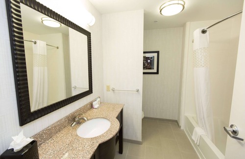 Central Oklahoma City Hotel | Hampton Inn & Suites Oklahoma City Airport