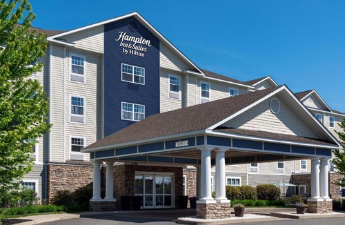 Thomaston Hotel | Hampton Inn & Suites Rockland