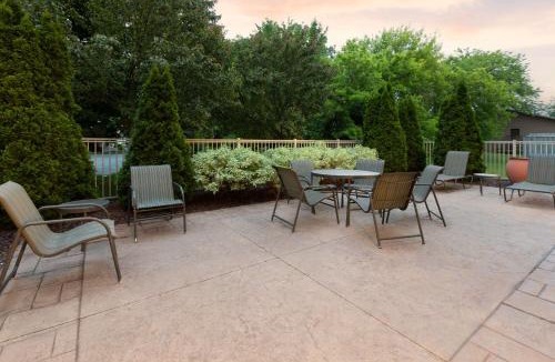 Saginaw Hotel | Hampton Inn & Suites Saginaw