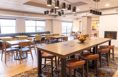 Williamsport Hotel | Hampton Inn Williamsport