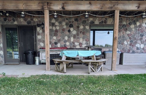 Sheridan House | Handicap accessible. Pets must be registered with VRBO, private drive to rental