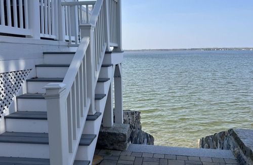 Seabrook House | Harbor House in Seabrook, NH featured on HGTV's Beach Hunters!