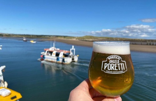 Amble Cabin | Harbour Inn