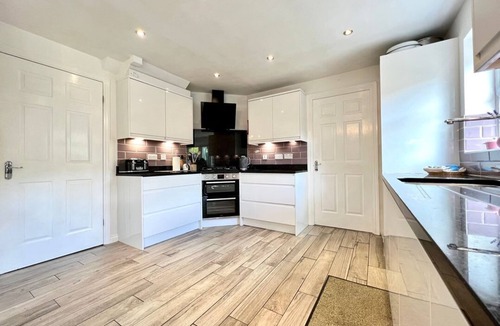 Rothbury House | Harefield: A Cozy Home in Rothbury