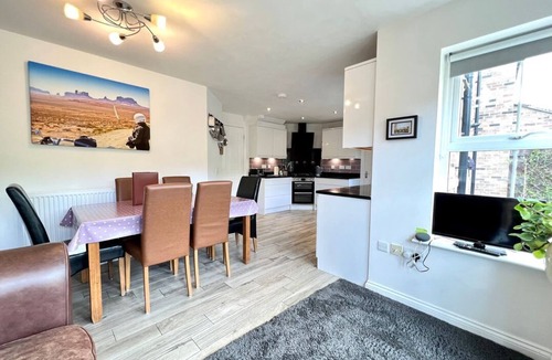 Rothbury House | Harefield: A Cozy Home in Rothbury