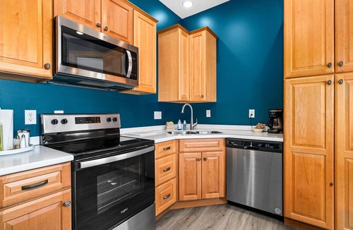 East Hillside Apartment | Harris House 1 | On Hospital Campus