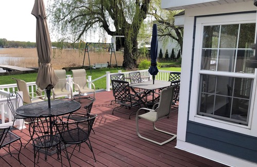 Harsens Island House | Harsens Island Waterfront Lodge on DOUBLE Lot & Dockage, swimming, and parking