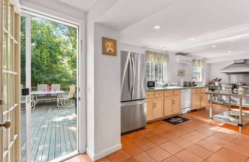 East Harwich House | Harwich Retreat, Private Pool, Beach nearby, Family Home