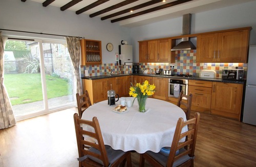 Cramlington House | Haselor House – Spacious Dog‑Friendly Family House with Garden in Northumberland