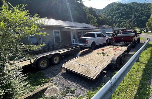 Warriormine House | Hawks Nest rentals only 2 miles from Hatfield Mccoy trailhead!