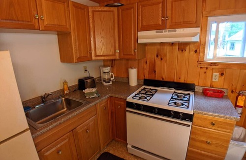 Raymond Cottage | Hawthorne Cottages Beachside
