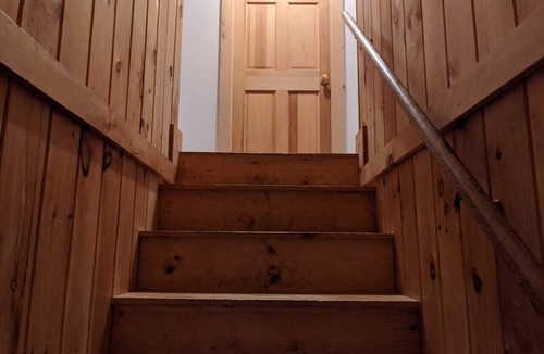 Raymond Cottage | Hawthorne Cottages Pioneer