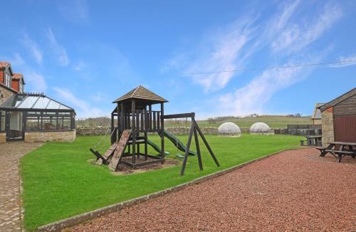 Bamburgh House | Hayloft Cottage - North East Escapes