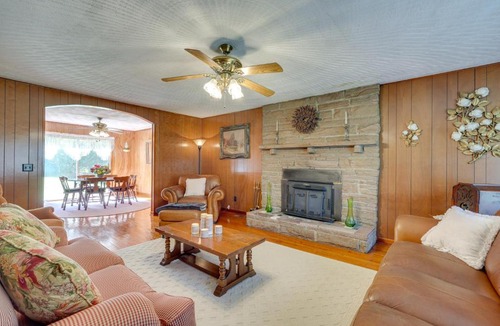 McClure House | Haysi Nature Getaway w/Fire Pit & On-Site Creek!