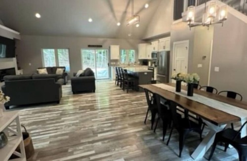 Egg Harbor House | Heart of Door County Home-Sleeps 16+ w/Hot Tub