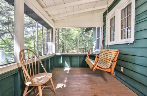 Minocqua House | Hearthwood Beach House: Lake Tomahawk PET FRIENDLY