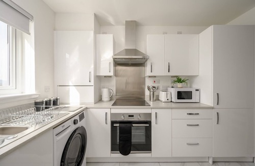 Dalkeith House | Heather Way Cosy 4 Bedroom House - Mayfield, Dalkeith