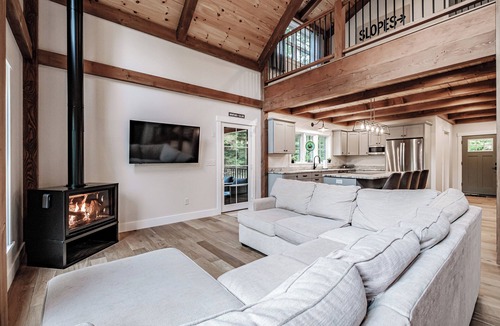 Bethel House | Hemlock Ridge - New construction on the North Road