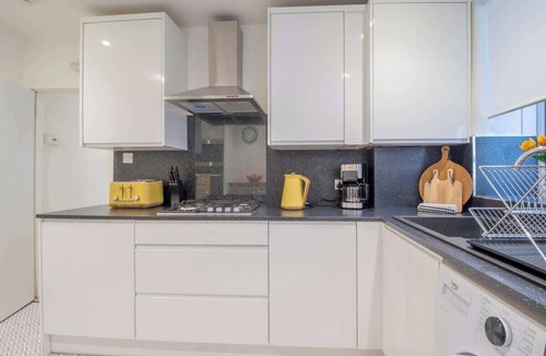 Helensburgh House | Henry Bell -2 bed in Helensburgh. Near Loch Lomond
