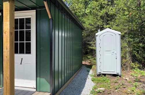 Drummond Island House | Henry's Cabin - Johnswood Off Grid Cabins on Drummond Island