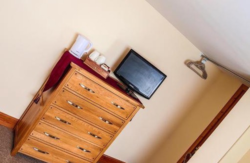 Dingwall Bed & Breakfast | Henshire B&B