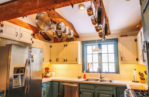 Brunswick House | Heron's Perch Beautiful Pondside Home with Screened Porch
