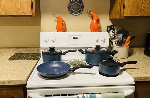 Sioux Falls Apartment | Hide Away Haven/1 Bdrm- Apt-Close to Downtown