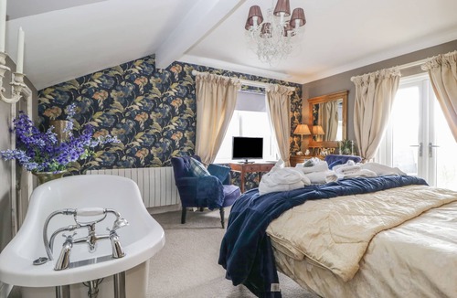 Hayton Cottage | HIGH RIGG GARDEN COTTAGE, family friendly in Brampton, Cumbria