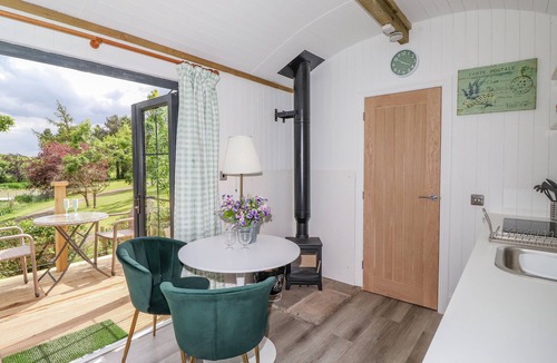 Hayton Cottage | High Rigg Shepherd's Sunrise