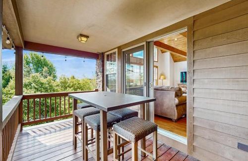 McHenry House | Highland Cottage