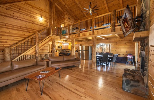 Rockbridge Cabin | Highland Lodge With Indoor Saltwater Pool