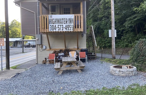 Corinne Cottage | Highwater Inn Sleeps up to Ten