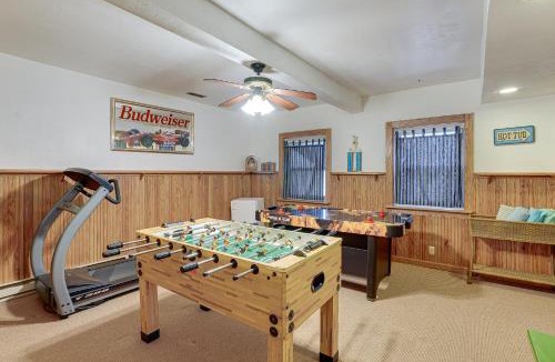Bloomington House | Hike, Fish & Boat Nearby! Bloomington Family Cabin