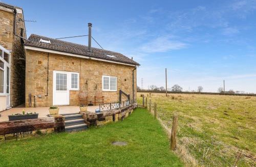 Henshaw House | Hill House Hideaway - North East Escapes