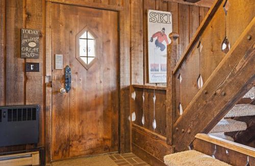 Bellaire House | Hillside Chalet at top of Schuss
