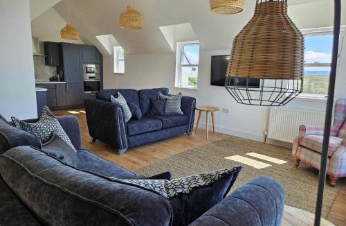 Sleat House | Hillside House