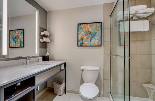 Pike Hotel | Hilton Garden Inn Indianapolis Northwest