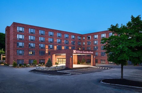 Tewksbury Hotel | Hilton Garden Inn Tewksbury Andover