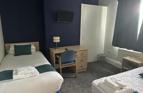 Headingley Hotel | Hinsley Hall