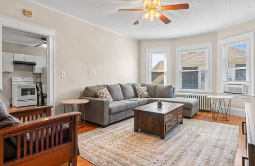 Lewiston Apartment | Historic 4BR in Downtown | Near Bates College