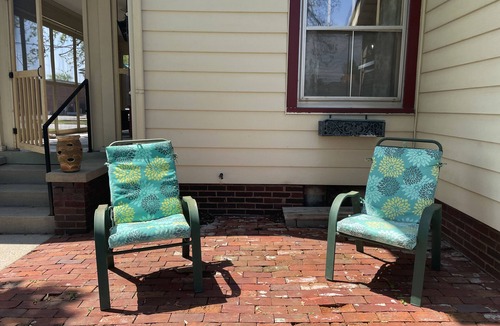 Brownsburg House | Historic Brownsburg Home- Close to parks, restaurants, and shops!