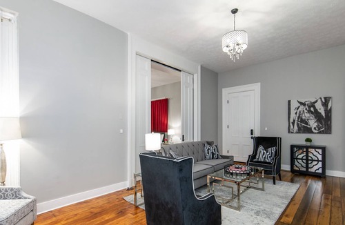 Georgetown House | Historic Downtown Stay -Horse Park 11min/Ark 30min