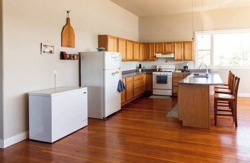 Nashua House | Historic Ft. Peck Schoolhouse w/indoor BB court