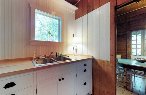 Boothbay Harbor Cabin | Historic Home with Large Deck, Free WiFi, Washer/Dryer - Near Beach and Downtown